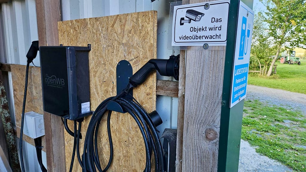 OpenWB SE DUO; 2 x 11 KW, Type 2 Ladekabel 9m
