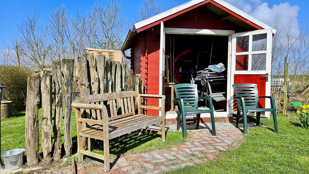 Gärten, Sitzbereiche, Spielmöglichkeiten, Ruheorte